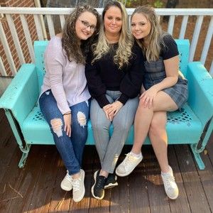 Meet your Posher, Faye